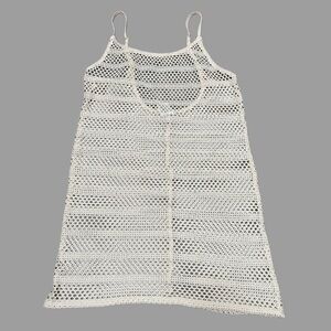 White crochet bikini coverup 👙 perfect for summer !